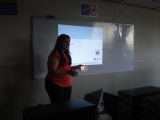 Ing. Isabel García de UGAL, dirigiendo el taller para administradores de campus virtuales